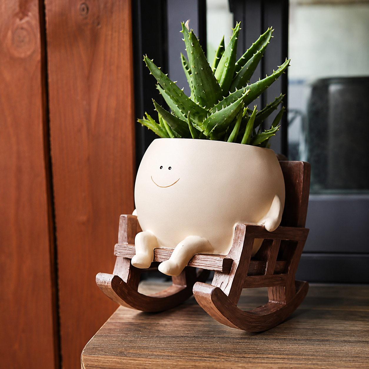 Smiley Face Planter Pot