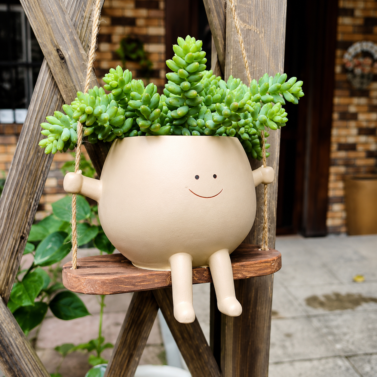 Smiley Face Planter Pot