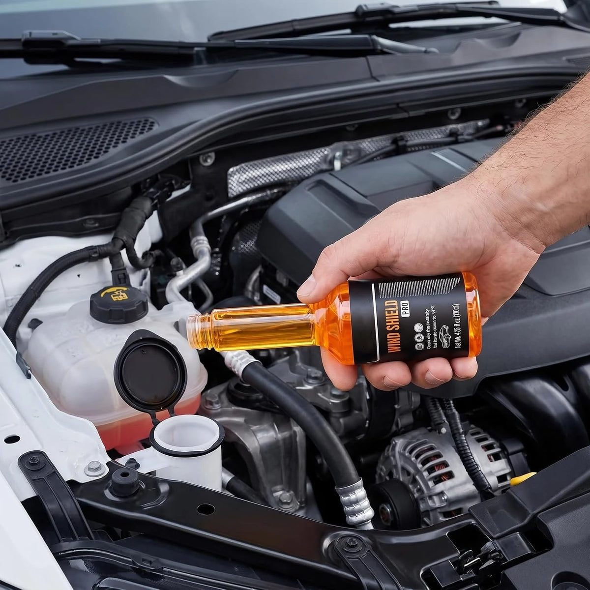 TYIIFIND™ Ultra-Concentrated Windshield Cleaner & Anti-Freeze Fluid (120ml / 4.06 fl oz)