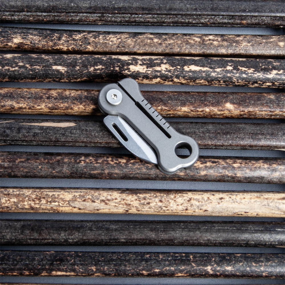 Bone Shape Mini Folding Pocket Knife