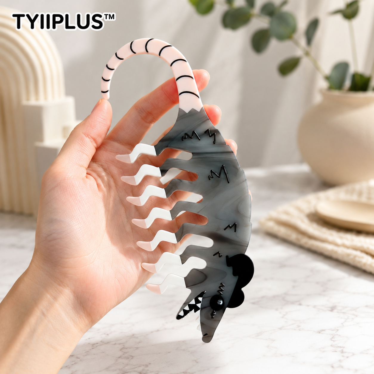TYIIPLUS™ Weird Opossum Hair Comb – Quirky Acrylic Wide-Tooth Detangling Comb for Wet & Dry Hair