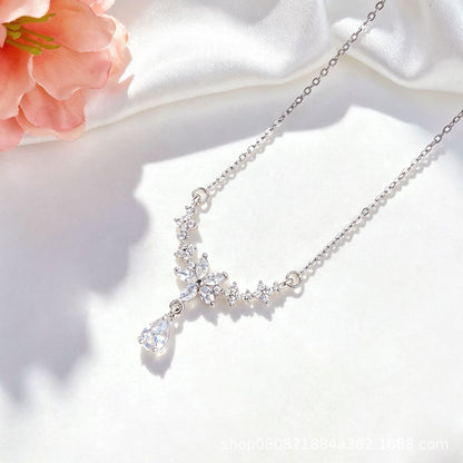 Bridgerton Inspired Floral Necklace