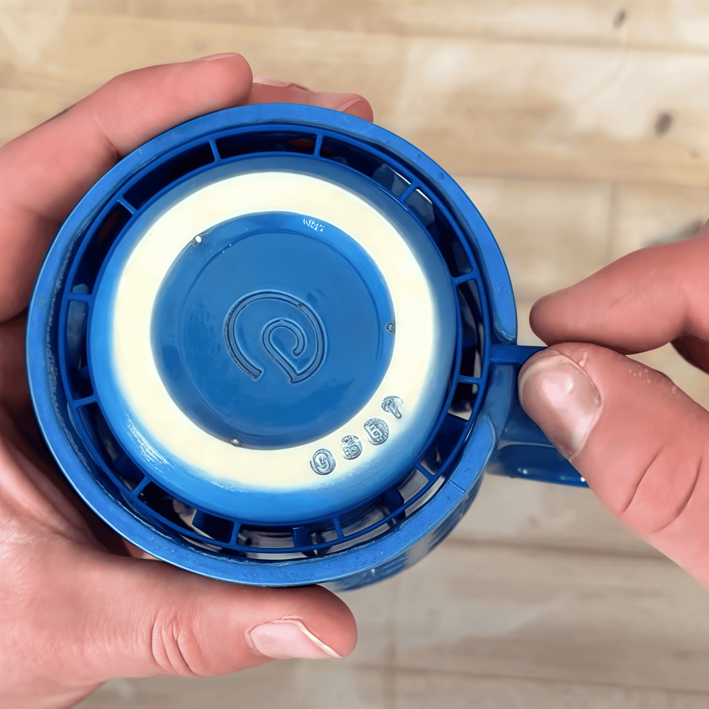 🎮 Connect 4 Double-Walled Mug