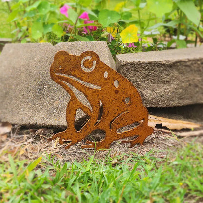 Handmade Metal Garden Art - Rusted Garden Decor